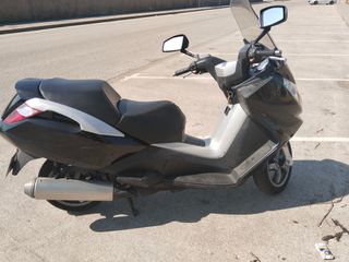 Peugeot Satelis Maxi Scooter 125cc