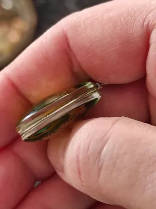 Collana acciaio con pendente ovale margherite