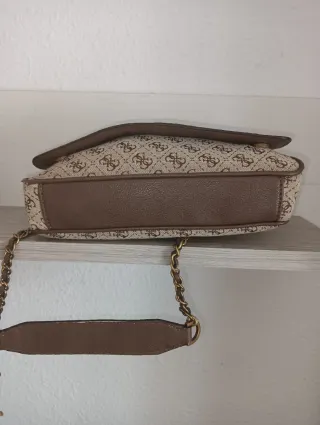 Bolso Guess Beige y Marrón