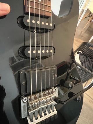 Guitarra Shadow S-100 HSS Negra