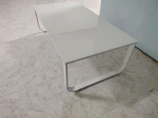 Mesa Centro Cristal Blanco Patas Metálicas 105x55