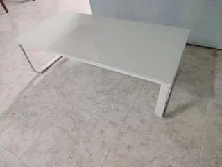 Mesa Centro Cristal Blanco Patas Metálicas 105x55