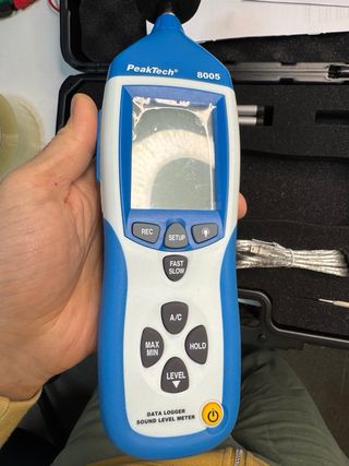 PeakTech 8005 – Class 2 Sound Level Meter with Rec