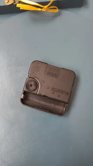 Reloj de pared infantil decorado