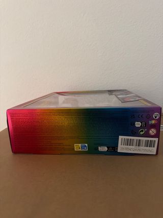 Rainbow High Color & Create Muñeca