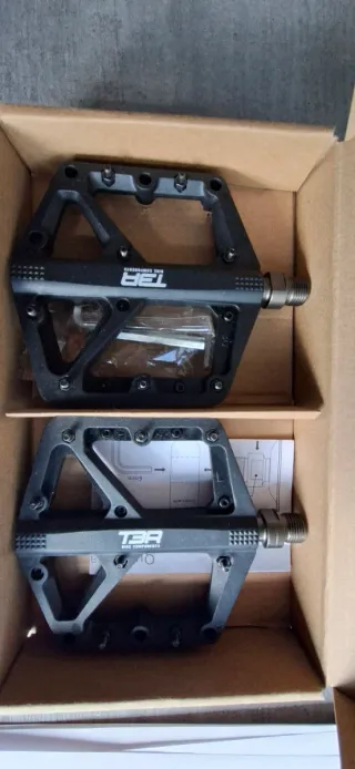 Pedales de plataforma T3R