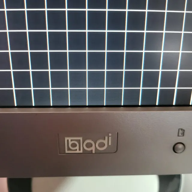 Monitor 15 pulgadas  VGA Plata