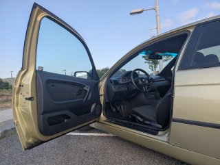 BMW 320 Compact