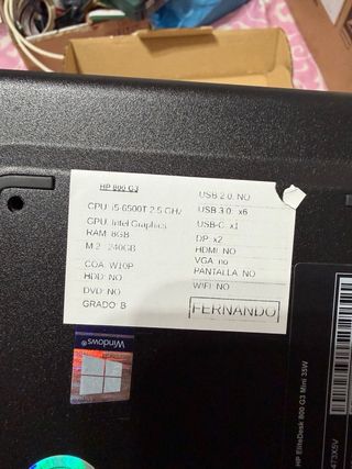 HP Elitedesk Mini PC + Accesorios