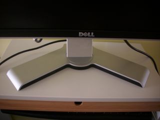 Monitor Dell 22 VGA y teclado