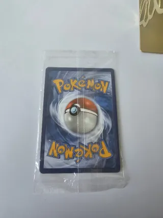 Eevee VMAX Carta Pokémon Gigantamax