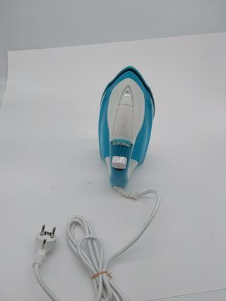 Russell Hobbs Plancha ropa vapor, 2400 W, golpe vapor 115 g/min, Light&Easy Brights Aqua, cerámica con acondicionador, vapor aut