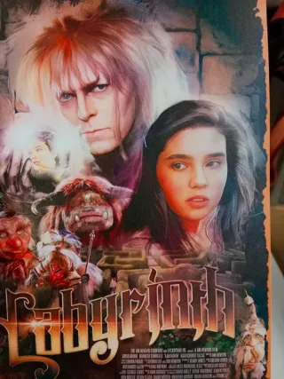 Figura Ludo dentro del laberinto