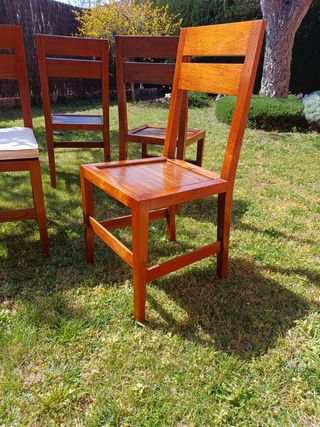 4 Sillas Comedor – Macizas – Color Miel – Artesana
