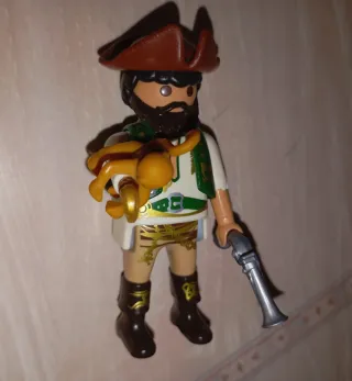 Playmobil Piratas a 3€.