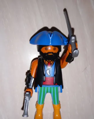 Playmobil Piratas a 3€.