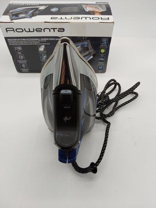Rowenta Everlast Antical Plancha vapor 2700 W, recolector de cal y función antical, de 220 g/min y constante de 45gr/min, suela