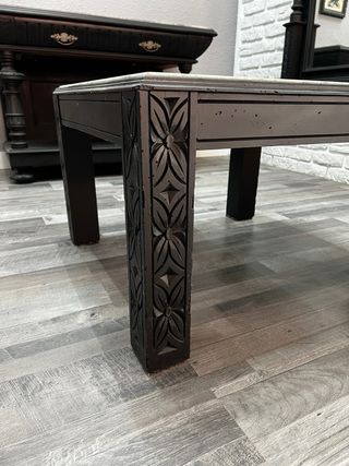 Mesa centro madera negra y mármol