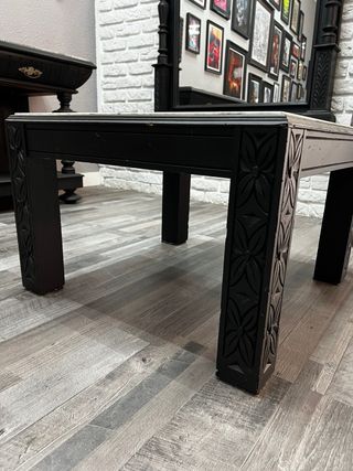 Mesa centro madera negra y mármol