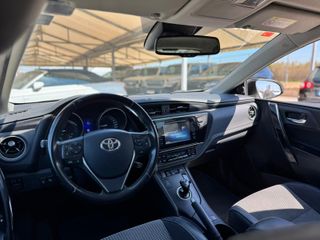 Toyota Auris 2017