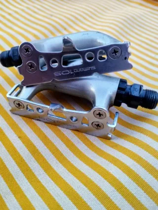 Pedales Shimano 105