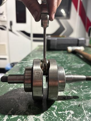 Cigüeñal Terzo C44 AM6