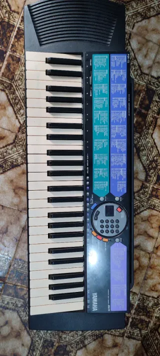 Teclado Yamaha PS-73