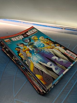 cómic, NEW X-MEN: ACADEMIA-X VOL1 26 números