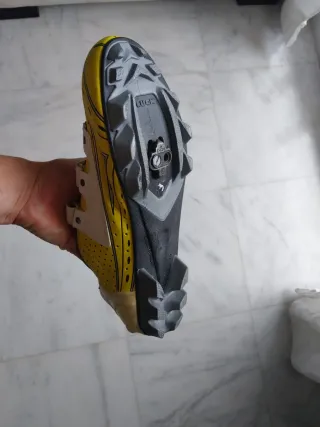 Zapatillas Ciclismo Luck Amarillas