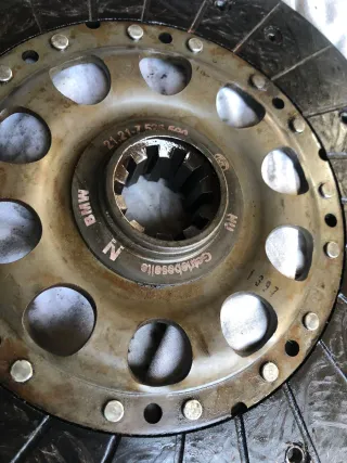 Kit embrague con bimasa BMW motor 2.0 diesel