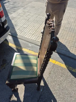 4 Silla antiguas madera y tela