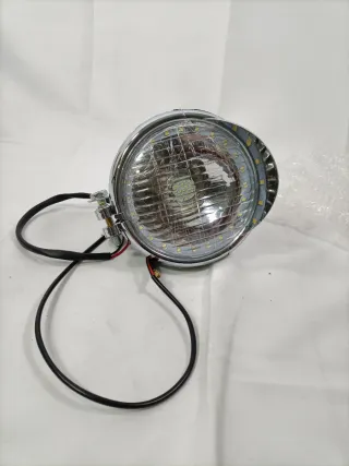 Faro LED Moto Cromado 12cm aprox diámetro