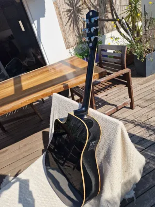 Fender Stratacoustic Negra (2010)