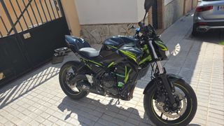 Kawasaki Z650 A2 Negra y Verde