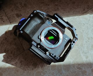 Cámara Sony Alpha 7 IV (A7 IV) + Accesorios