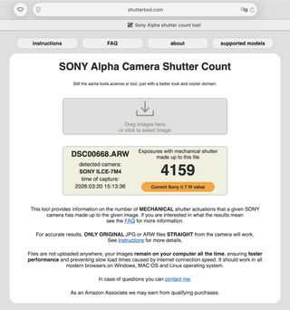 Cámara Sony Alpha 7 IV (A7 IV) + Accesorios