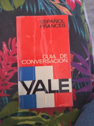Guia Espanol-Frances Yale (Spanish Edition)