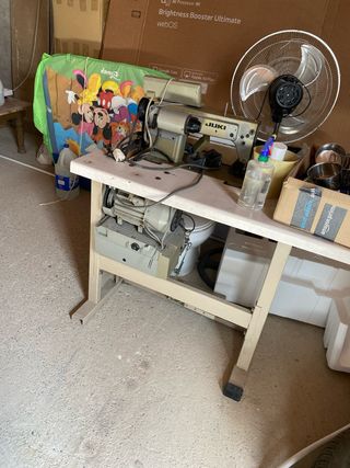 Máquina de coser industrial Juki