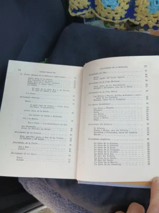 Enciclopedia de la mitología