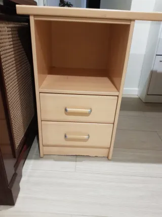 Mesa despacho escritorio de madera color claro