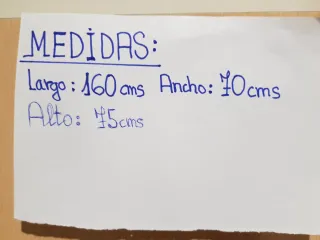 Mesa despacho escritorio de madera color claro