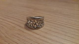 Lote de anillos plateados con eslabones