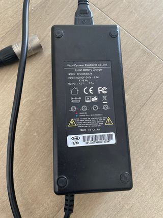 Cargador Cargador Bici Eléctrica