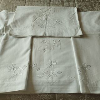 2 Juegos Sábanas Bordadas para Isabel