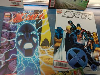 ASTONISHING X MEN VOL 1 completa (1 al 12) y VOL 2  1 al 9, faltan 4 números