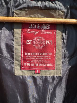 Chaqueta Jack & Jones verde oliva