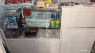 Mostrador tienda cristal