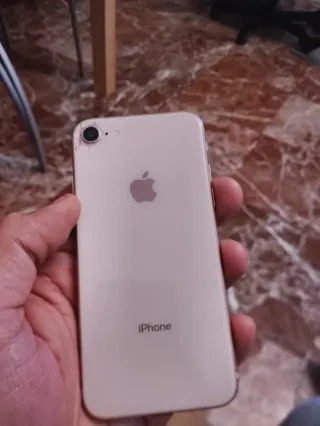 iPhone 8 pro 64GB LEER CLARO