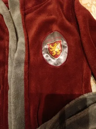 Conjunto de batas y pijamas infantiles