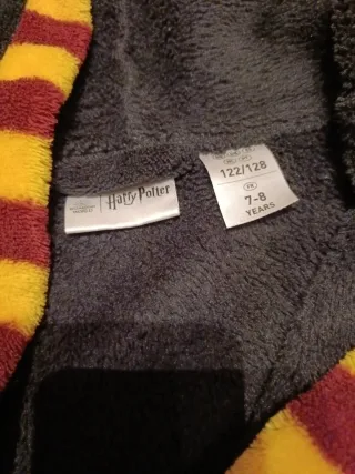 Conjunto de batas y pijamas infantiles